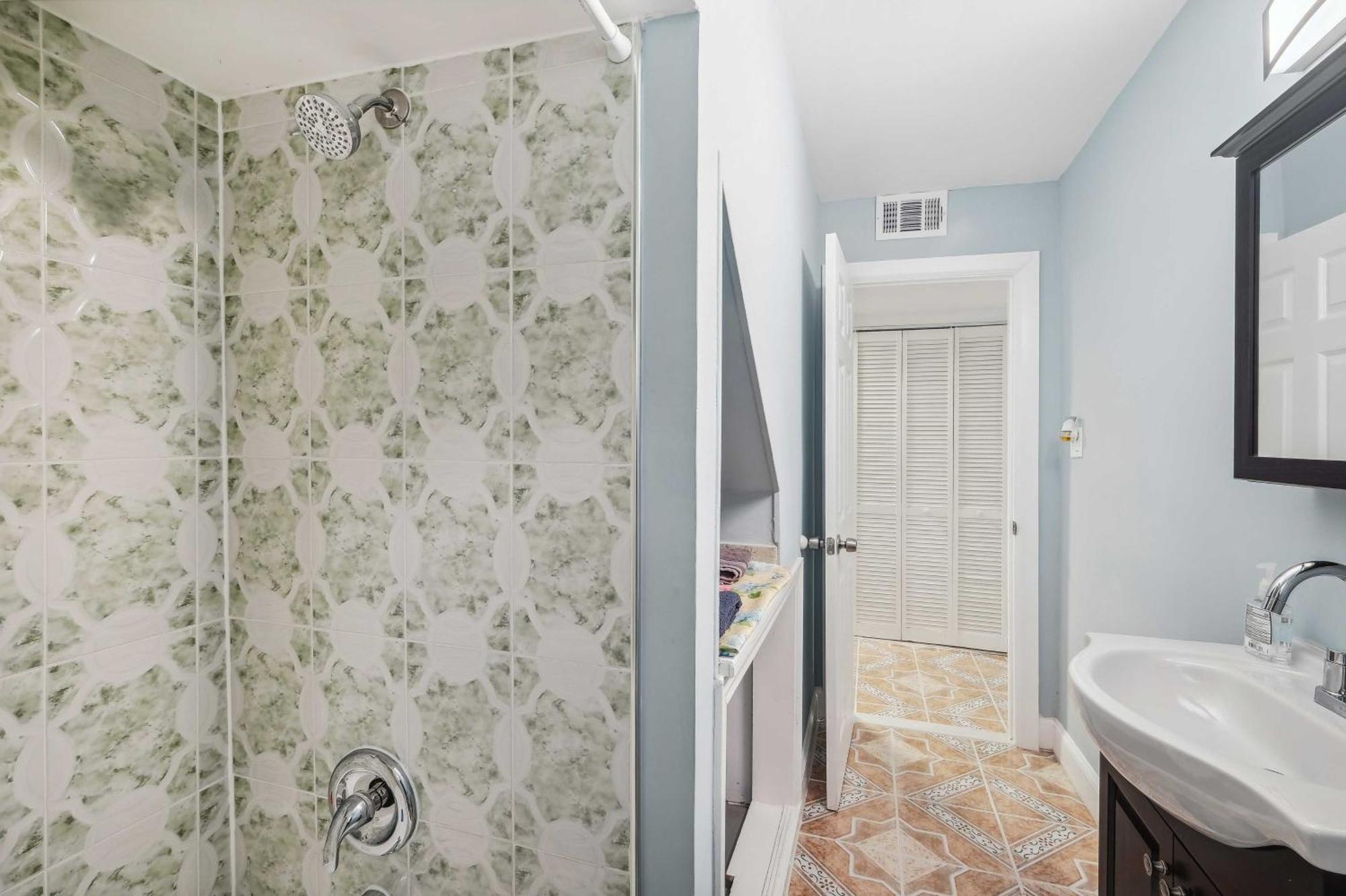 Pet-Friendly Mount Rainier Home With Gas Grill! Екстериор снимка